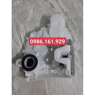 Ổ khóa cửa Honda Crv 2007-2012 (khóa ngâm-ngàm khóa-cơ cấu khóa cửa)