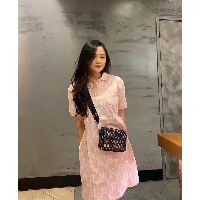 SỈ VÁY POLO HOẠ TIẾT NY HỒNG BABY