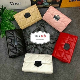 Túi Đeo Chéo Khoá Bấm Hiện Đại Dây Xích Đen