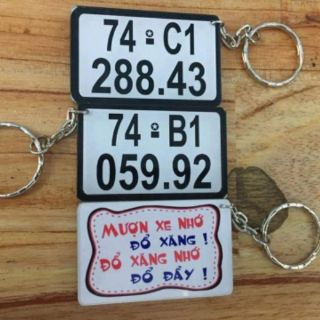 Móc khóa mica in biển số xe