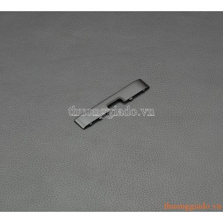 Mảnh nhựa che đậy phần ổ sim thẻ+ổ thẻ nhớ blackberry passport q30