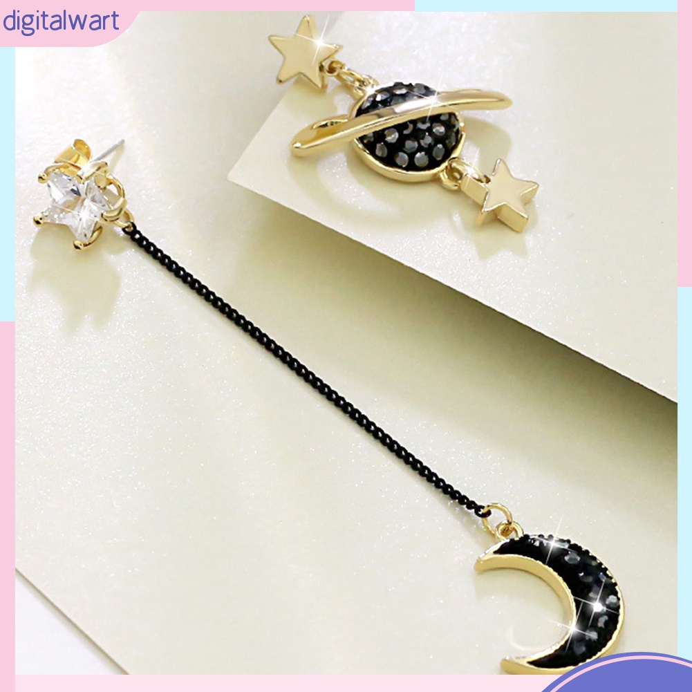 Đôi bông tai bất đối xứng họa tiết hình trăng và sao xinh xắn cho nữ