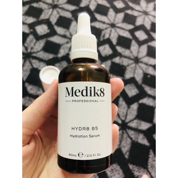 Serum cấp ẩm, phục hồi da Medik8 Hydr8 B5 / B5 Intense