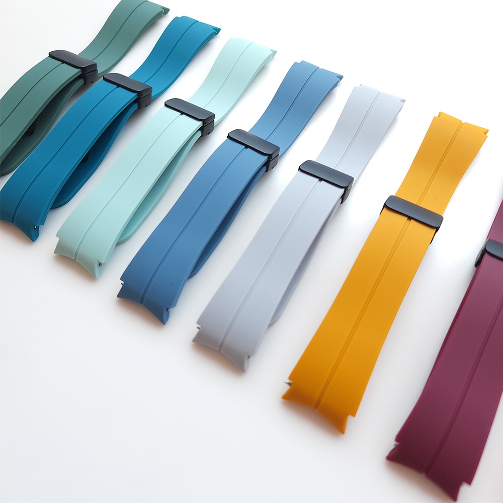 Dây Đeo Silicone Khóa Nam Châm Cho Đồng Hồ Thông Minh Samsung Galaxy Watch 5 / 4 44mm 40mm 5 Pro 45mm 4 Classic 42 46mm