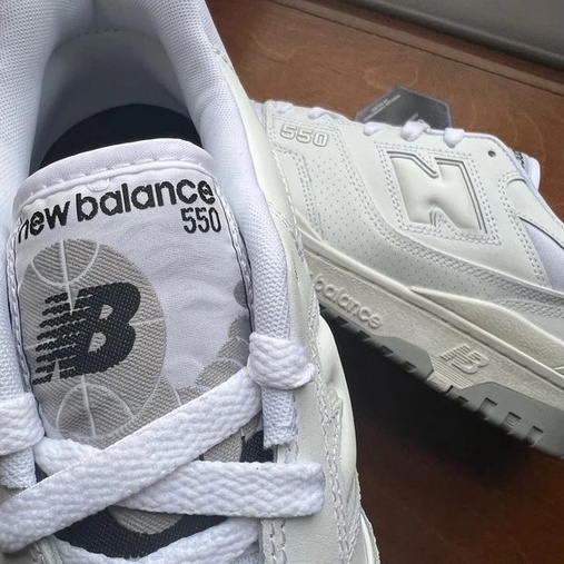 Giày Sneaker Nam Nữ NB 550 Trắng