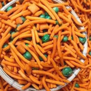 300g bim bim tăm que mix đậu hà lan
