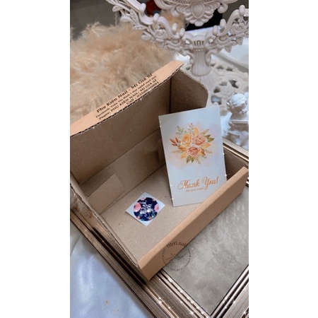 Bìa NAIL Box _ Hộp đựng NAIL BOX