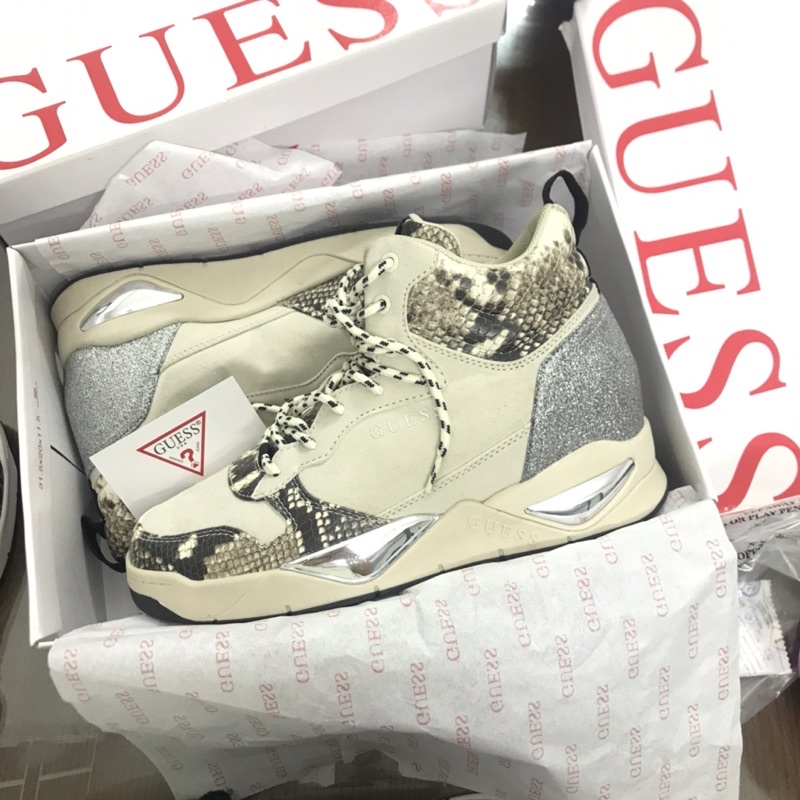 Giày Guess đôn đế cao 7cm Authentic chính hãng 💯%