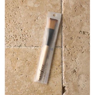 Cọ đắp mặt nạ innisfree