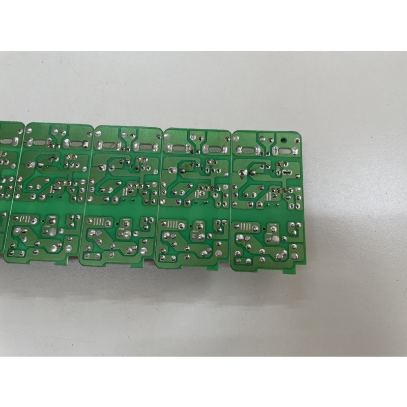 Bo nguồn 12V 1A