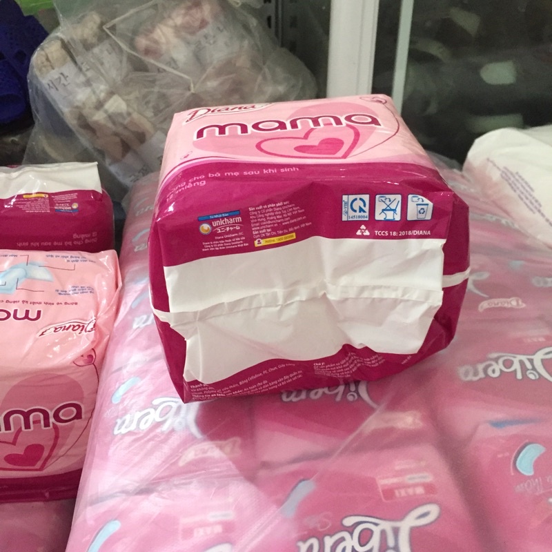Bỉm Mama Sau Sinh Cho Mẹ Diana Bịch 12 Miếng