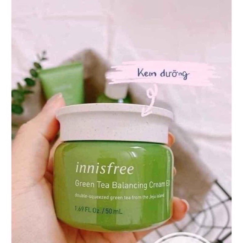 ( CHÍNH HÃNG ) Bộ Dưỡng Da Trà Xanh 6 Sản Phẩm Innisfree Green Tea Balancing Skin Care Trio Set EX