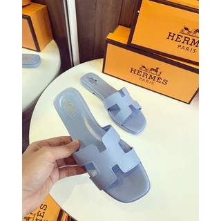 Dép Hermes sọc gân