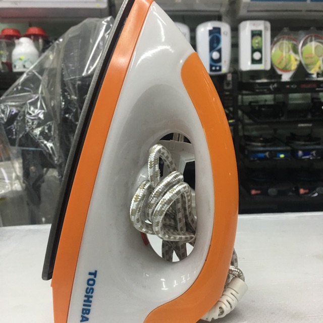 Bàn ủi toshiba