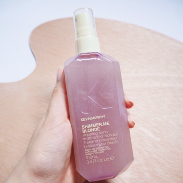 Xịt dưỡng bóng KEVIN.MURPHY SHIMMER.SHINE 100ml dành cho tóc nhuộm khói , xám , than chì,tẩy trắng tông lạnh