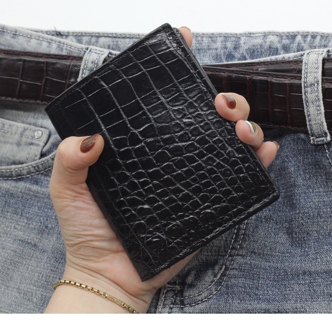 Ví Nam Da Cá Sấu - Bóp Đứng 2 Mặt Da Cá Sấu Thật Được Hoàn Thiện Từ Vân Bụng Sang Trọng Thời Trang Bảo Hàng 12 Tháng