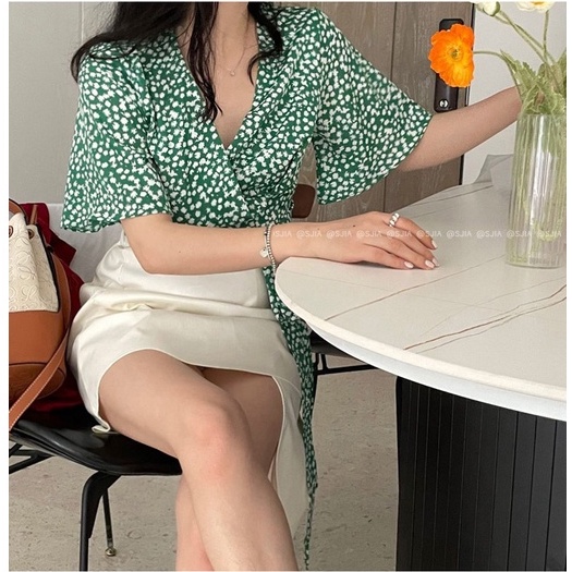 QADCOL Áo Sơ Mi Cổ Chữ V In Hoa Phong Cách Hàn Quốc Thanh Lịch