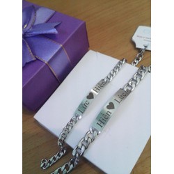 Lắc tay cặp đôi in tên theo yêu cầu nam nữ titan cao cấp