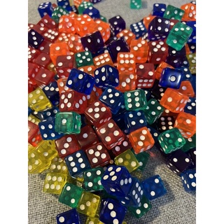 Set x4 viên xí ngầu màu trong siêu đẹp viền vuông góc có thể chơi dice stacking