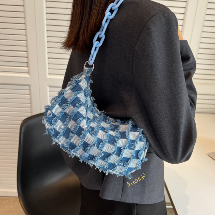 Túi Xách Vải Jean Caro Xinh Xắn Đi Chơi Dễ Phồi Đồ | TX25 | Túi Nữ Thời Trang Phong Cách Jean Tua Rua Độc Lạ Cá Tính