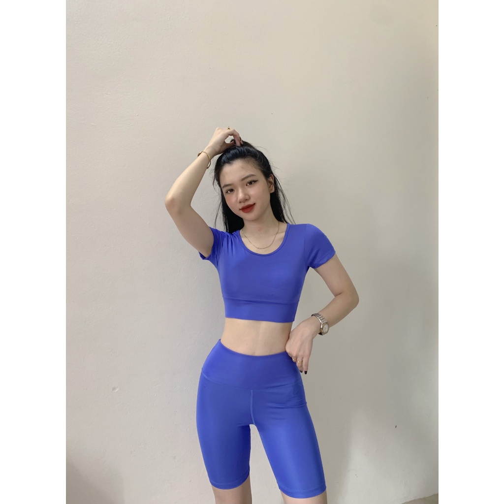 Bộ áo cộc tay kèm mút quần ngố cạp cao tập gym yoga aerobic nữ chất vải thun poly kèm sẵn mút-Ng02