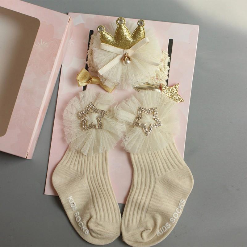 Bộ phụ kiện tóc kèm vớ nhiều kiểu dáng xinh xắn dành cho bé gái