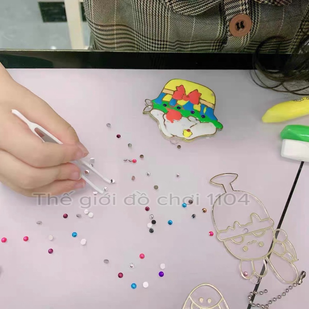 Bộ Móc Khóa Cao Cấp tự tô màu cho bé của DIY - Bé thỏa sức sáng tạo, thế giới đồ chơi 1104