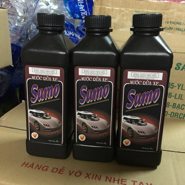 Nước rửa xe Sumo (giá mới)