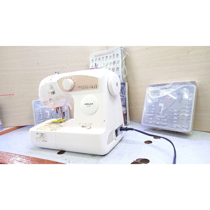 🎀🎀Máy may JAGUAR KD 650 🎀🎀