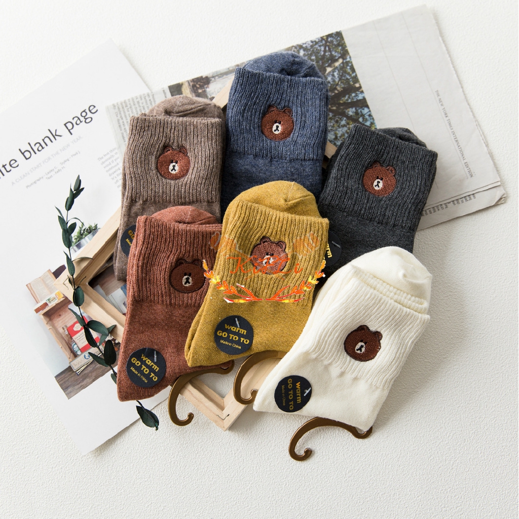 Vớ họa tiết gấu hoạt hình phong cách Unisex dễ thương