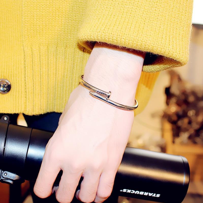 Lắc tay nam nữ cặp đôi đẹp titan Hàn Quốc i67