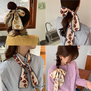 Khăn choàng cổ vải lụa hoạ tiết hoa phong cách retro