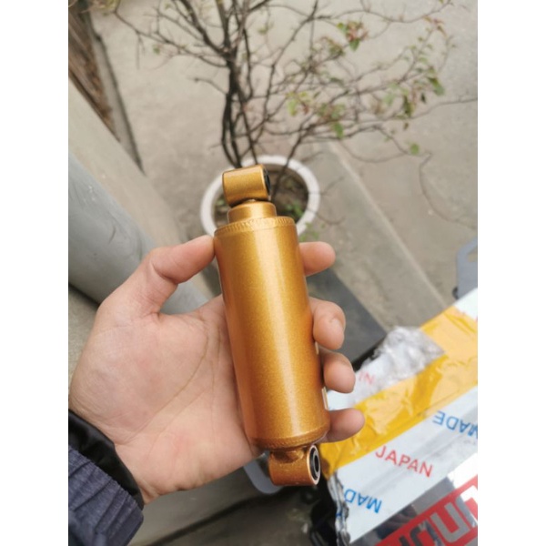 Ty ghế vàng, ty thụt ghế HÀNG CAO CẤP màu vàng.