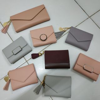 Ví nữ ngắn