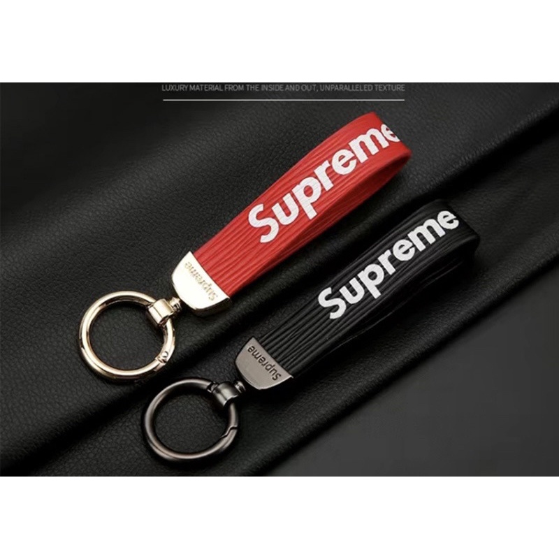 Móc khoá Supreme Cao cấp