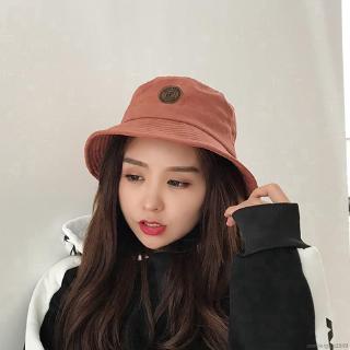 Nón Bucket thiết kế đơn giản cho phái nữ
