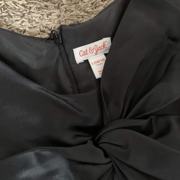 ĐẦM TIỆC CAT &amp; JACK XUẤT XỊN