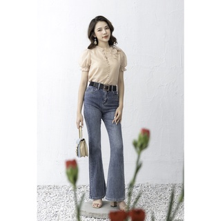 Áo cổ mở cúc bọc hoa be 07.22