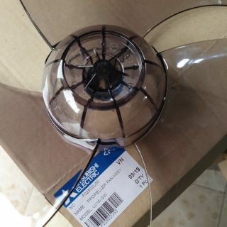 Cánh quạt cây đứng mitsubishi
