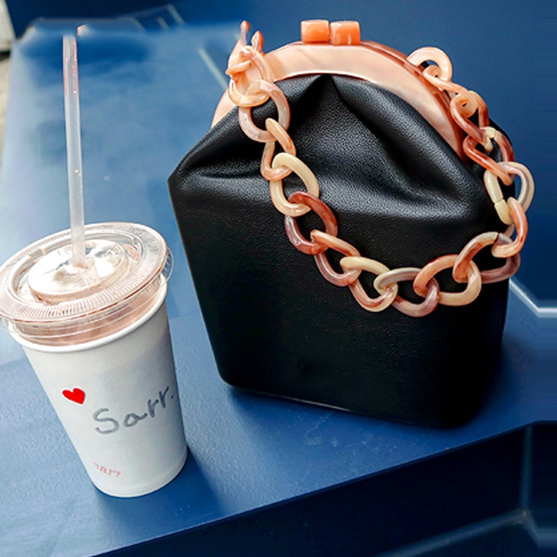 Túi Đeo Vai Bằng Acrylic Phối Dây Xích Thời Trang