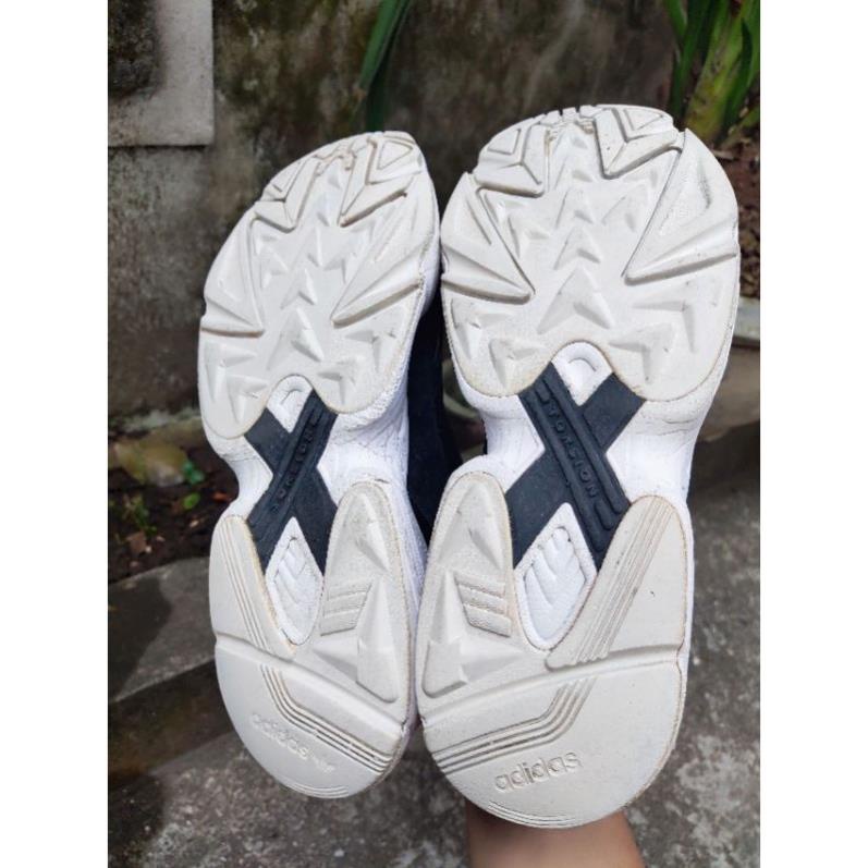 sale sốc giày đen da lộn siêu chất size 42 VN