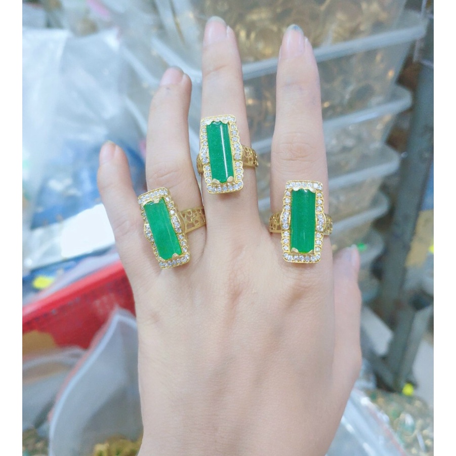 Nhẫn Nữ Mạ Vàng 18K Đính Đá Màu Xanh Lá Mẫu 08.270822