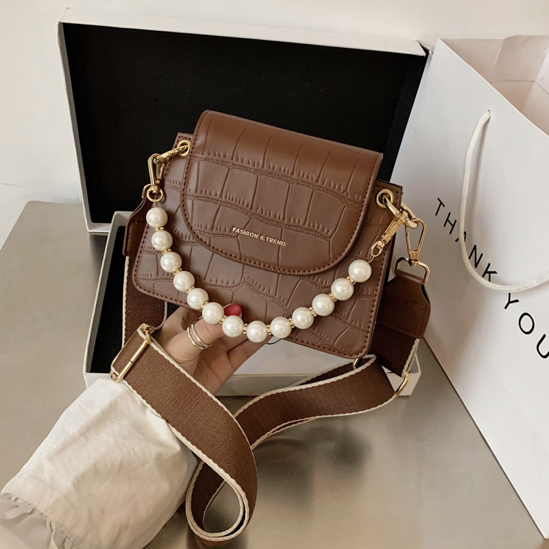 Túi xách messenger Seagloca bằng PU đính đá ngọc trai