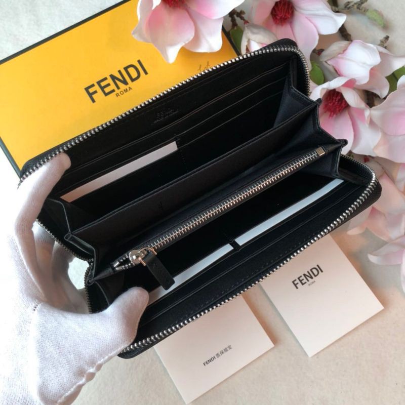 ví da nam nữ cầm tay dáng dài kéo khóa họa tiết chữ Fendi fiend