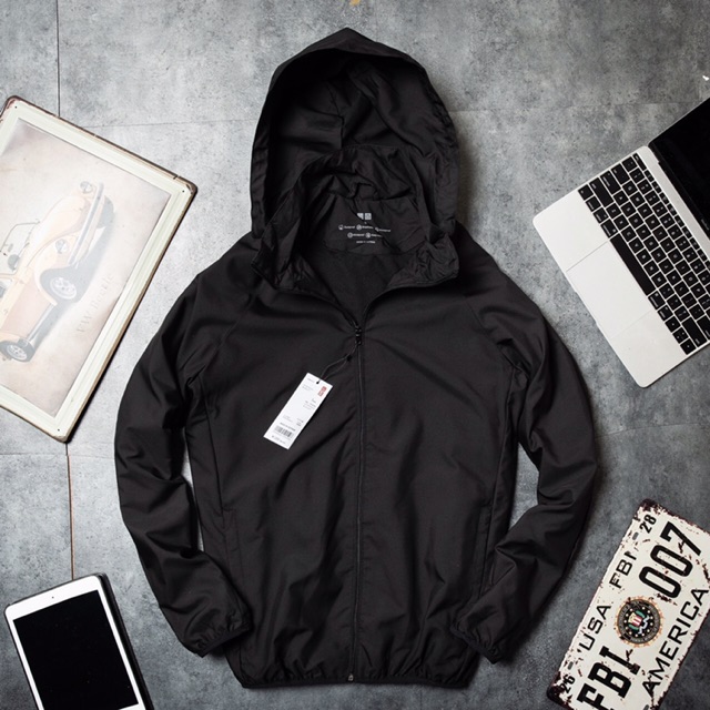 Áo nam chống nước Uni-qlo | BigBuy360 - bigbuy360.vn