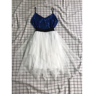 CHÂN VÁY LƯỚI NHỌN