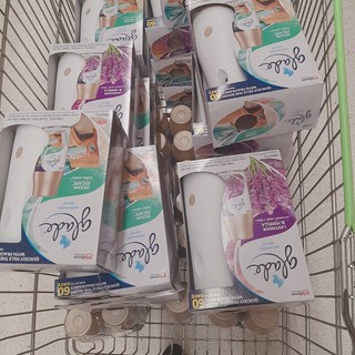 Máy xịt thơm phòng GLADE - CS168