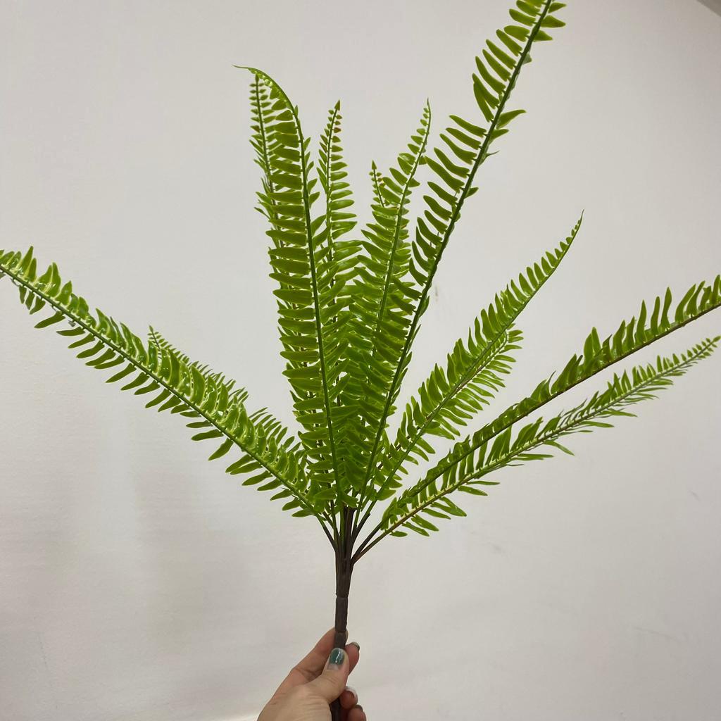 Hoa giả - Cây dương xỉ giả bằng nhựa 12 nhánh lá dài cao 56 cm trang trí, decor nội thất nhà cửa.HL074