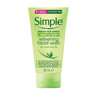 Sữa rửa mặt Simple dịu nhẹ