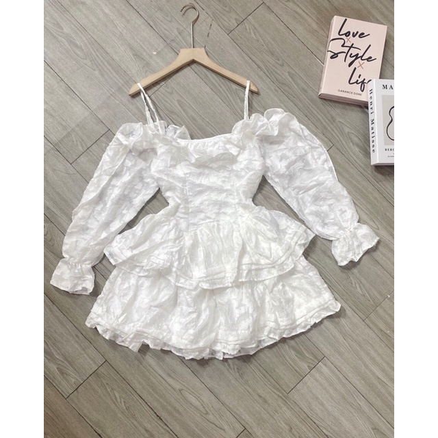 ĐẦM BẸT VAI REN